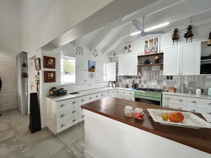 3 Bedroom Property for Sale in Britannia Bay Western Cape